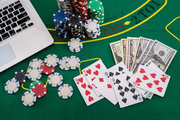 nasa4d Capsa Susun card game interface showing hand arrangement and live play